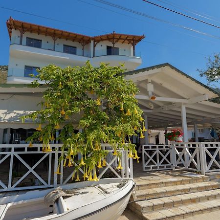 Hotel Take Borsh Εξωτερικό φωτογραφία