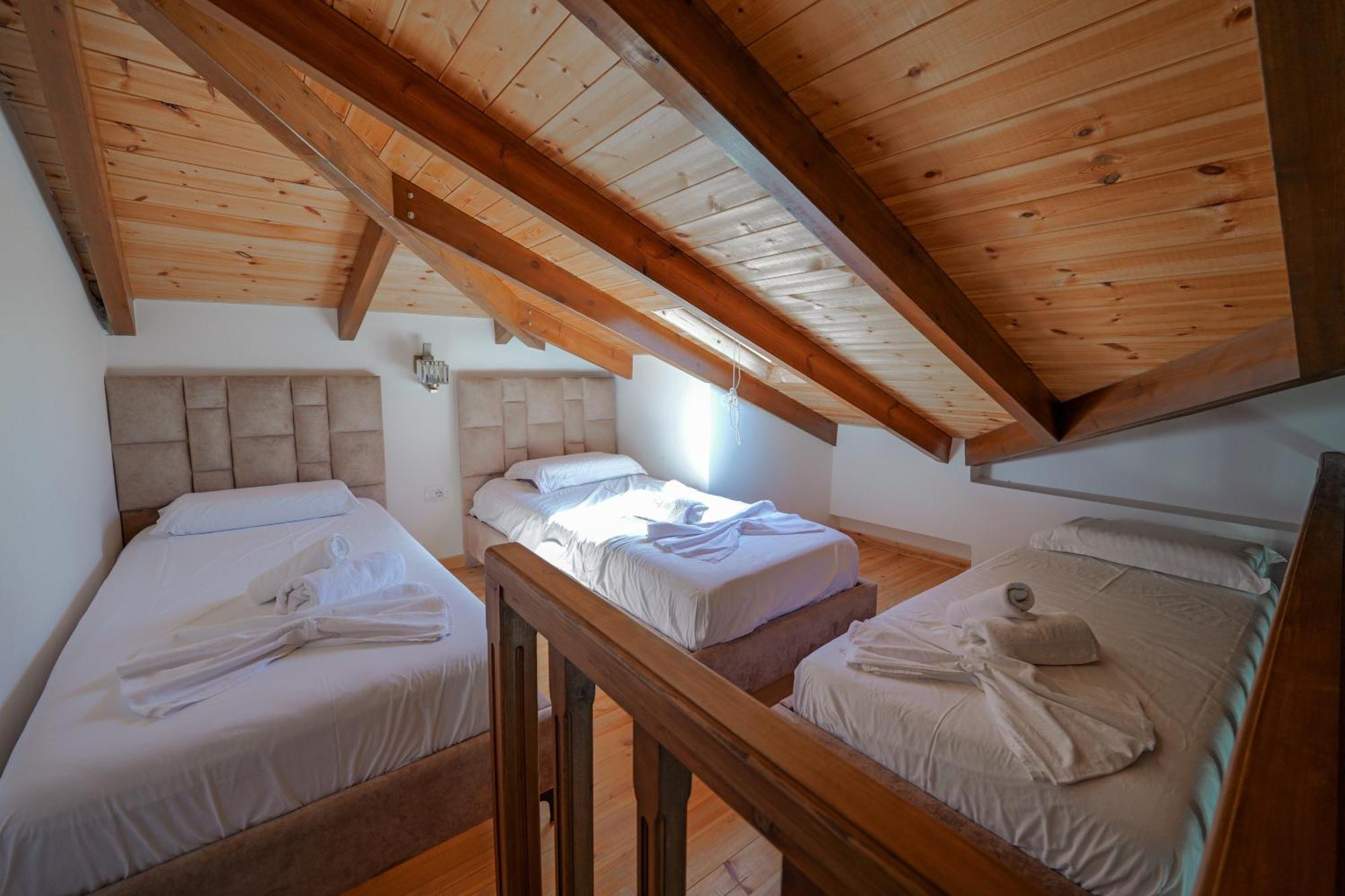 Hotel Take Borsh Εξωτερικό φωτογραφία